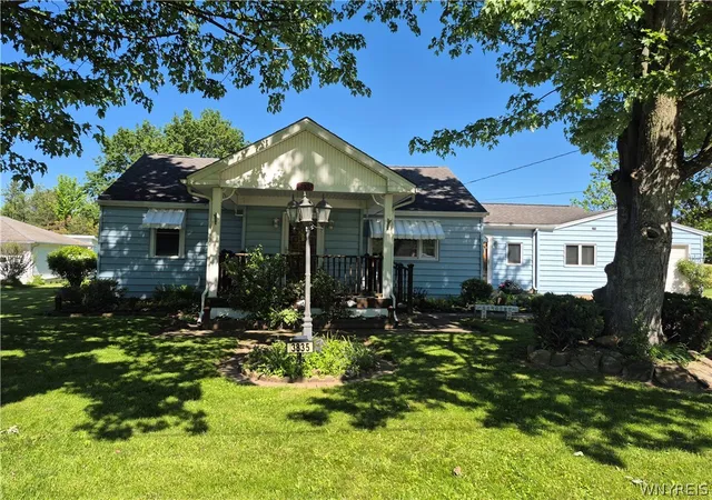 Homes for sale in Ridgeway, NY | 3835 Bates Rd, Ridgeway, NY 14103 | MLS# B1681790
