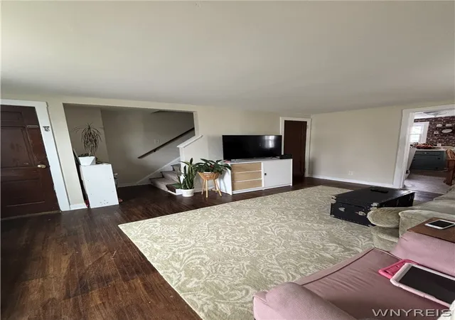 4th image of 107 Fowler Ave, Tonawanda, NY 14217 | MLS# B1686318