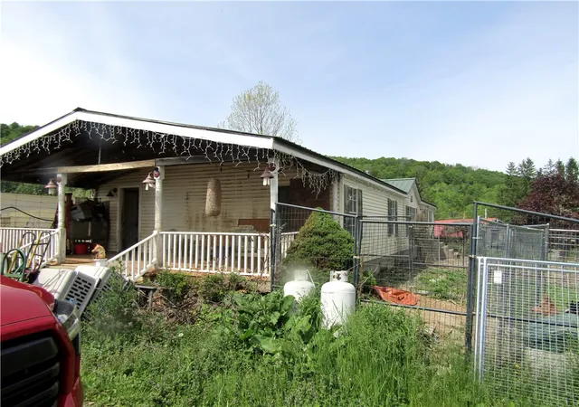 3rd image of 539 State Route 38B, Endicott, NY 13760 | MLS# R1685050