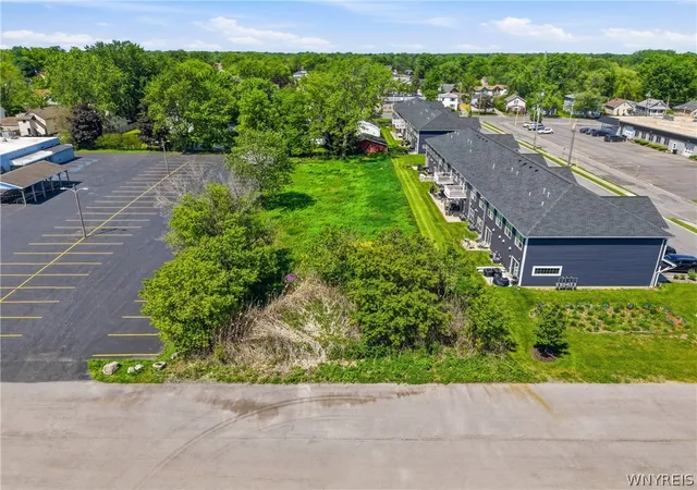 15th image of 389 Delaware St, Tonawanda, NY 14150 | MLS# B1686040