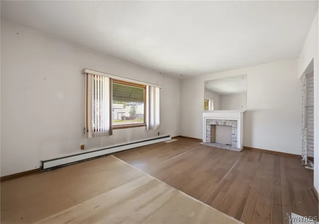 4th image of 389 Delaware St, Tonawanda, NY 14150 | MLS# B1686040