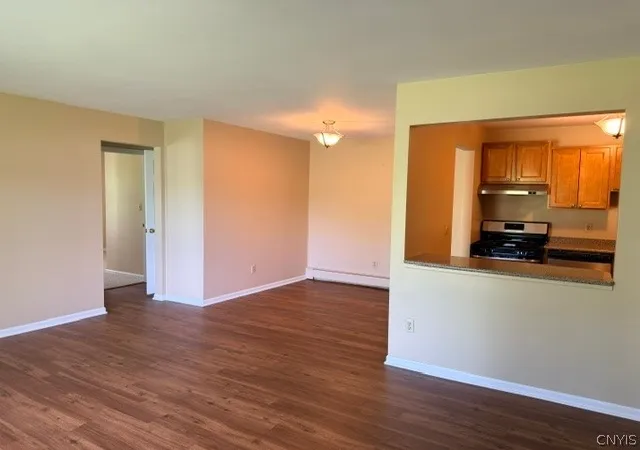 5th image of 7112 Apt #10 New Yorker Ave, Canastota, NY 13032 | MLS# S1686387