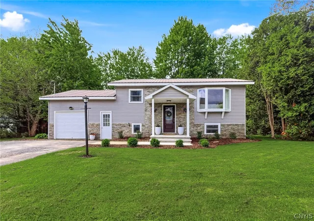 Homes for sale in Sullivan, NY | 2486 Coulter Cove Rd, Sullivan, NY 13032 | MLS# S1686367