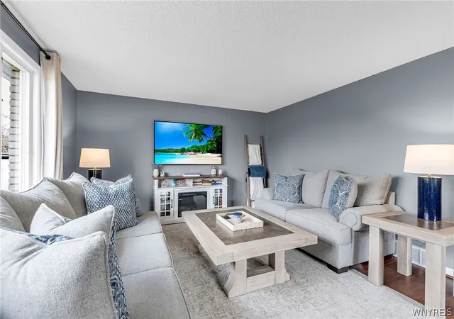 5th image of 288 Barbados Dr, Buffalo, NY 14227 | MLS# B1686170