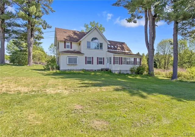 Homes for sale in Parish, NY | 174 Chapman Rd, Parish, NY 13131 | MLS# S1686391