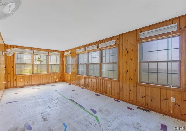 Homes for sale in Parish, NY | 174 Chapman Rd, Parish, NY 13131 | MLS# S1686391
