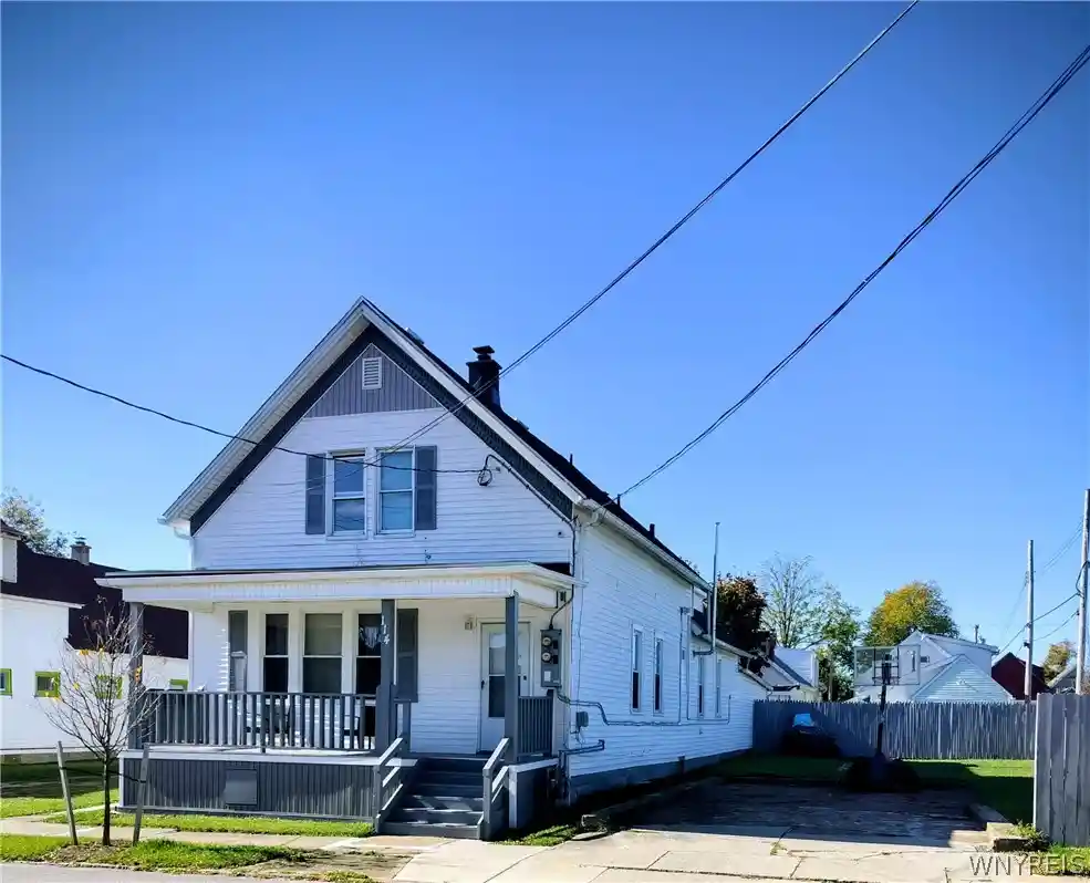 Listing Photo 1 - Condo for sale in 114 Lombard St located at 114 Lombard St, Buffalo, NY 14212 - Unit 114 Lombard St