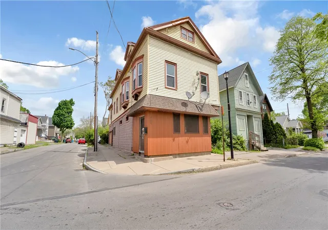 Homes for sale in Rochester, NY | 764 Jay St #2, Rochester, NY 14611 | MLS# R1683625