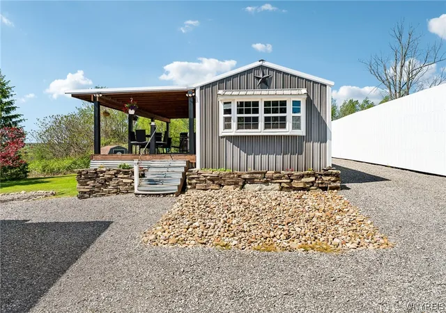 Homes for sale in Freedom, NY | 62 Freedom Rd, Freedom, NY 14065 | MLS# B1685972