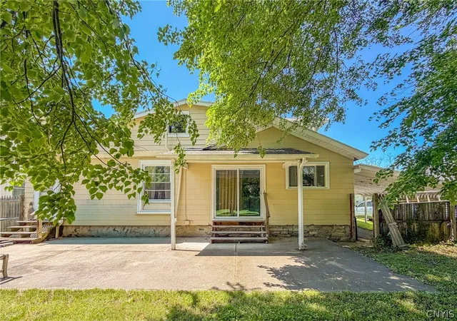 Homes for sale in Auburn, NY | 22-24 Burt Ave, Auburn, NY 13021 | MLS# S1684987