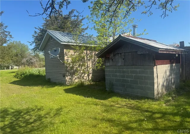 Homes for sale in Henderson, NY | 10462 Grandjean Rd, Henderson, NY 13650 | MLS# S1686258