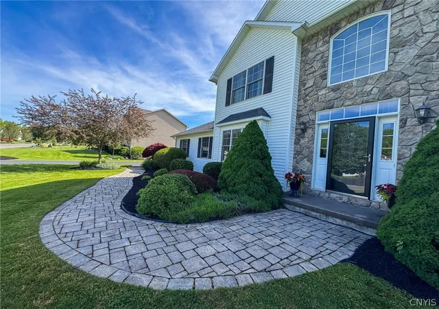 Homes for sale in Owasco, NY | 25 Green Links, Owasco, NY 13021 | MLS# S1684110