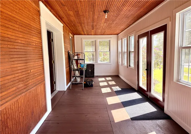5th image of 5 Lake St, New Berlin, NY 13411 | MLS# R1686159