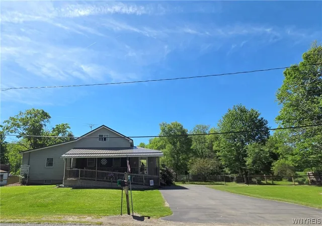 Homes for sale in Farmersville, NY | 1273 Bush Hill Rd, Farmersville, NY 14737 | MLS# B1686245