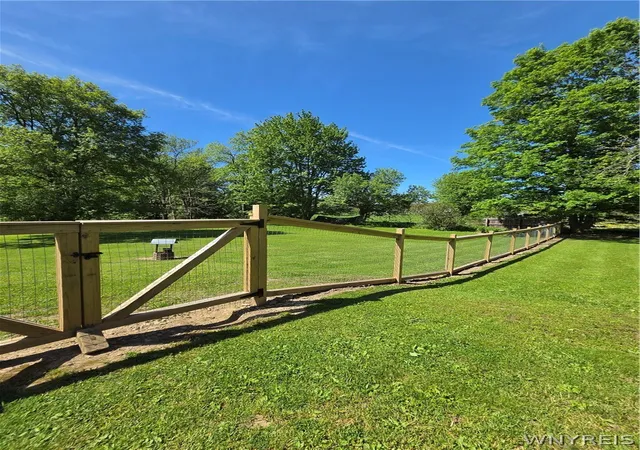 Homes for sale in Farmersville, NY | 1273 Bush Hill Rd, Farmersville, NY 14737 | MLS# B1686245
