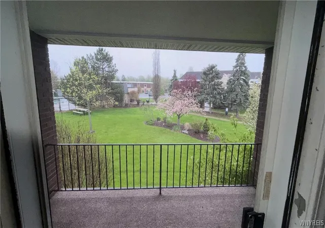 2nd image of 22 Bristol Dr #B, Buffalo, NY 14228 | MLS# B1680006
