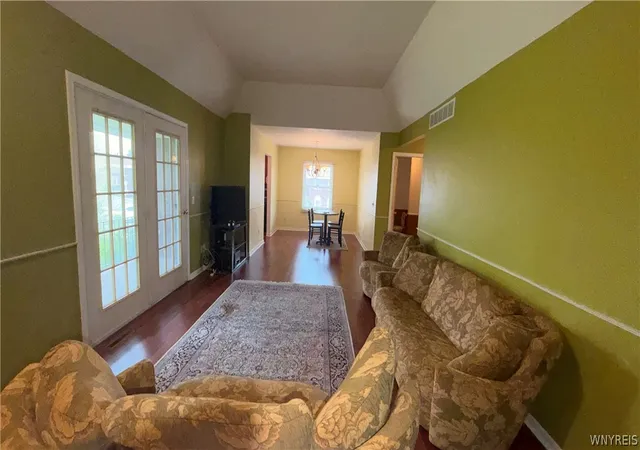 4th image of 22 Bristol Dr #B, Buffalo, NY 14228 | MLS# B1680006