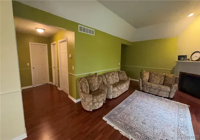 5th image of 22 Bristol Dr #B, Buffalo, NY 14228 | MLS# B1680006