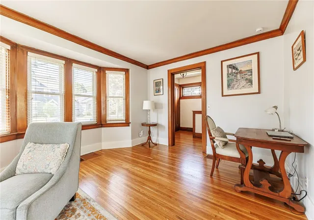 4th image of 170 Dalkeith Rd, Rochester, NY 14609 | MLS# R1685863