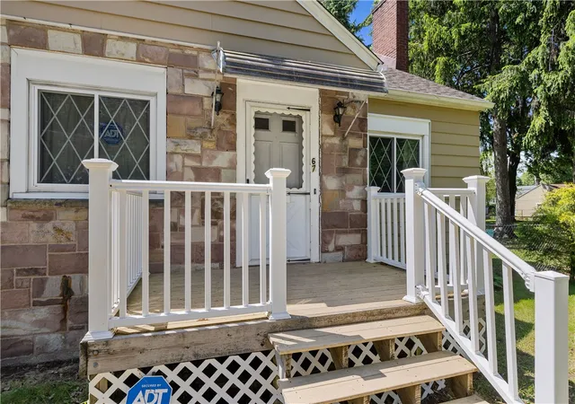 Homes for sale in Rochester, NY | 67 Langford Rd, Rochester, NY 14615 | MLS# R1685179