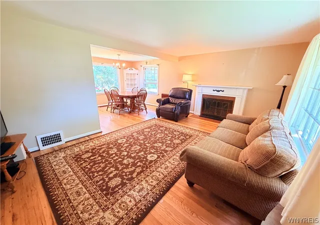 Homes for sale in Buffalo, NY | 122 Turner Ave, Buffalo, NY 14220 | MLS# B1686502