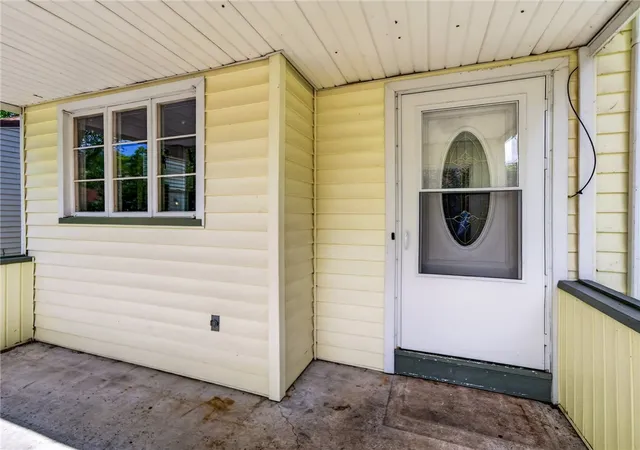Homes for sale in Rochester, NY | 81 Camden St, Rochester, NY 14612 | MLS# R1686591
