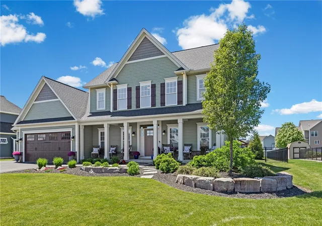 3rd image of 199 Forest Glen Dr, Greece, NY 14468 | MLS# R1685806