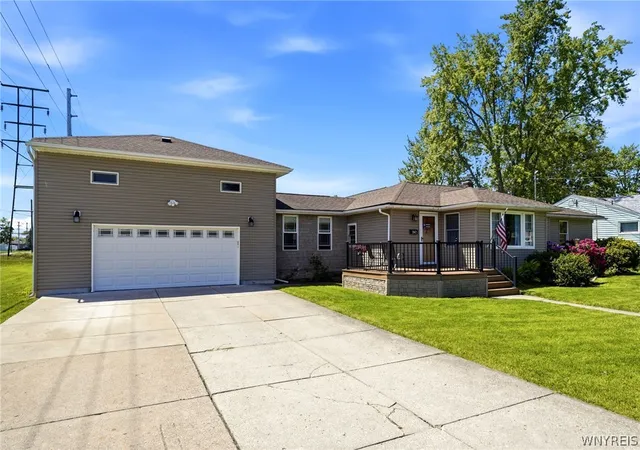 2nd image of 242 Ilion St, Tonawanda, NY 14150 | MLS# B1685820