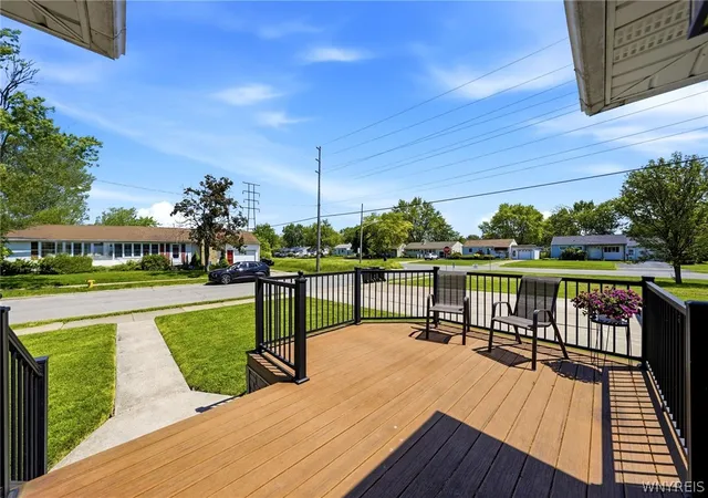4th image of 242 Ilion St, Tonawanda, NY 14150 | MLS# B1685820
