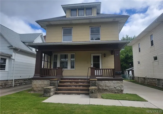 Homes for sale in Buffalo, NY | 135 Englewood Ave, Buffalo, NY 14214 | MLS# B1686435