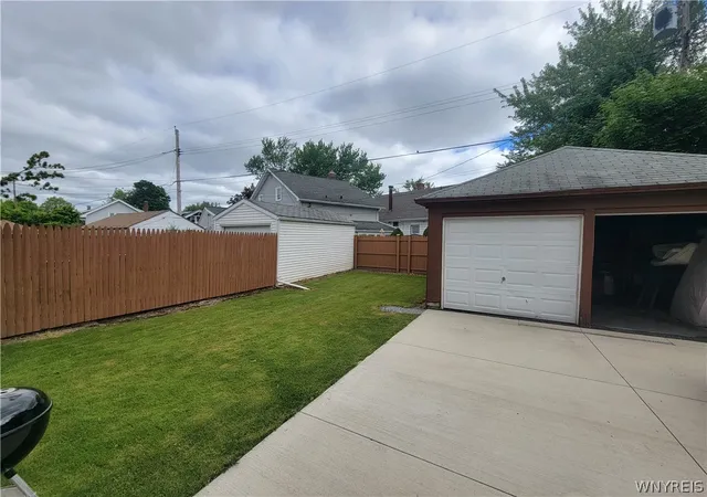 Homes for sale in Buffalo, NY | 135 Englewood Ave, Buffalo, NY 14214 | MLS# B1686435