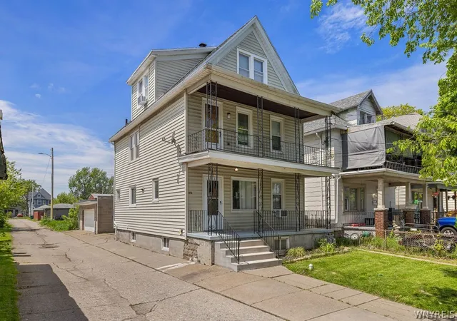 Photo 1 of Sale Pending at 816 22nd Street, Niagara Falls, NY 14301 | MLS# B1686160 | Listing updated on 2026-06-26