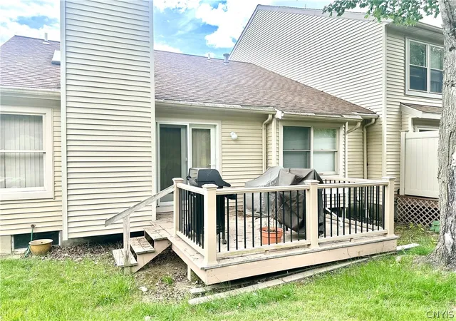 Homes for sale in Deerfield, NY | 545 Weaver Ct, Deerfield, NY 13502 | MLS# S1686569
