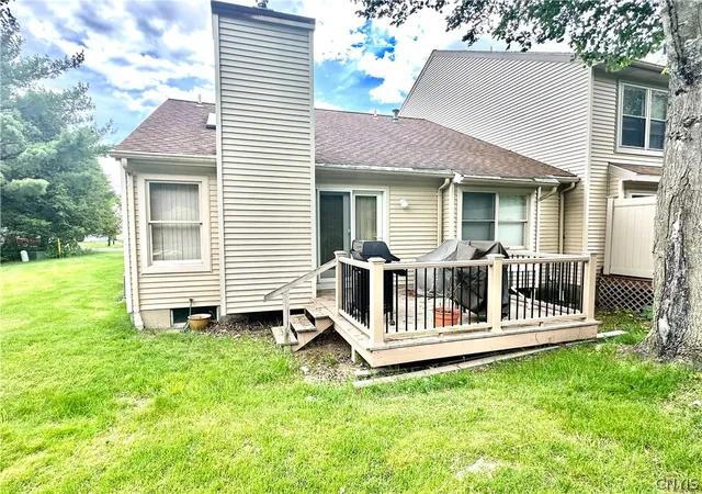 Homes for sale in Deerfield, NY | 545 Weaver Ct, Deerfield, NY 13502 | MLS# S1686569