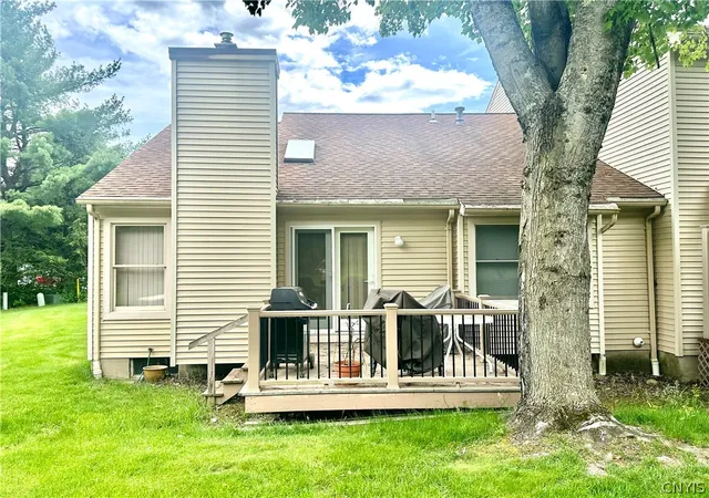 Homes for sale in Deerfield, NY | 545 Weaver Ct, Deerfield, NY 13502 | MLS# S1686569