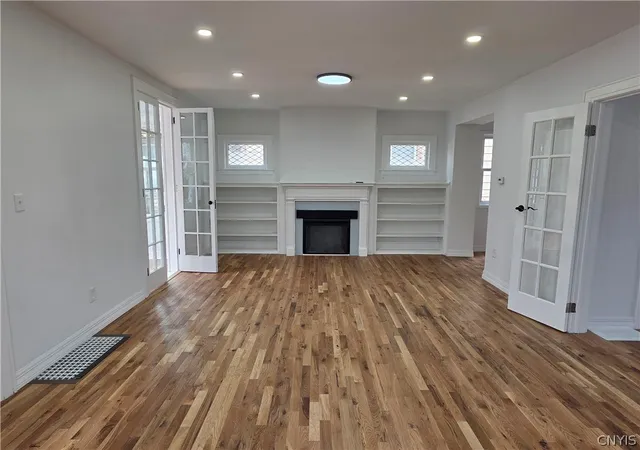 Photo 3 of Single family home for sale at 1706 Oneida St, Utica, NY 13501 | MLS# S1686228 | Listing updated on 2026-06-01