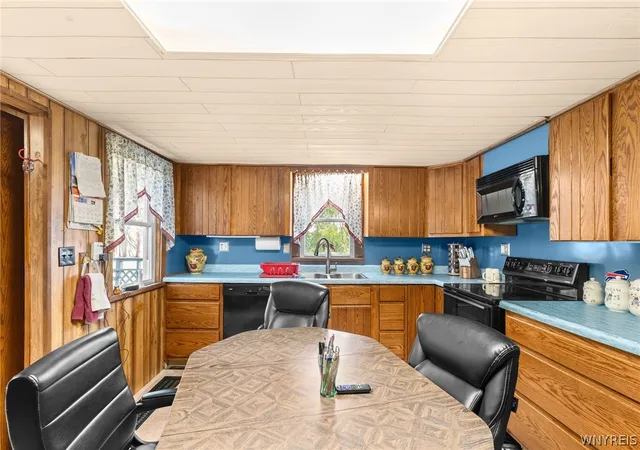 2nd image of 11327 Wyandale Rd, Springville, NY 14141 | MLS# B1685155