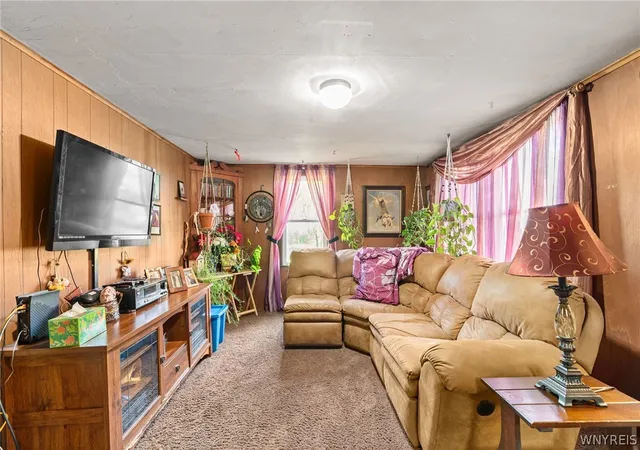 Photo 4 of Single family home for sale at 11327 Wyandale Rd, Springville, NY 14141 | MLS# B1685155 | Listing updated on 2026-07-21