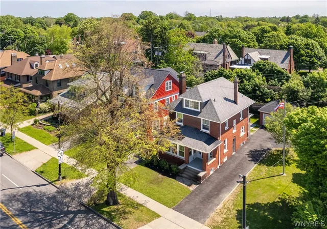 Homes for sale in Buffalo, NY | 1143 Elmwood Ave, Buffalo, NY 14222 | MLS# B1686171