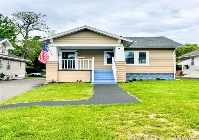 1st image of 104 Wells Pl, Utica, NY 13502 | MLS# S1686195