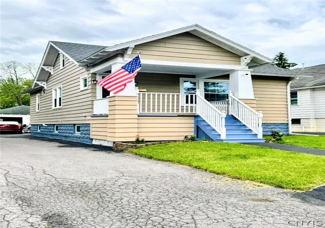 Homes for sale in Utica, NY | 104 Wells Pl, Utica, NY 13502 | MLS# S1686195