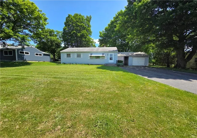 Homes for sale in Horseheads, NY | 216 Stuart St, Horseheads, NY 14845 | MLS# R1686647