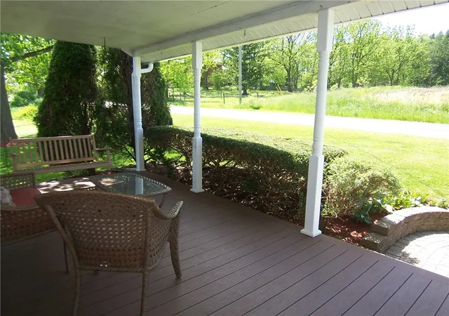 Homes for sale in Palmyra, NY | 1014 Cornwall Rd, Palmyra, NY 14522 | MLS# R1685443