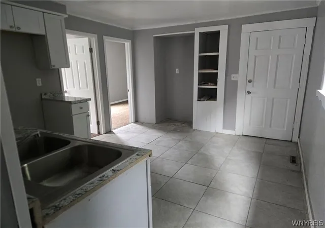 Homes for sale in Buffalo, NY | 112 Herkimer St, Buffalo, NY 14213 | MLS# B1686734
