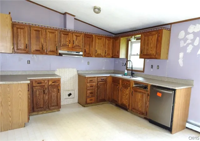 Homes for sale in Westmoreland, NY | 4954 Creaser Rd, Westmoreland, NY 13490 | MLS# S1686753