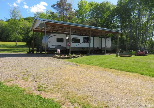 Homes for sale in Rushford, NY | 9661 County Road 7B, Rushford, NY 14727 | MLS# B1686767