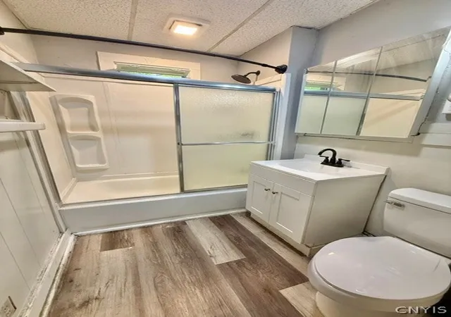 2nd image of 867 Sumner Ave, Syracuse, NY 13210