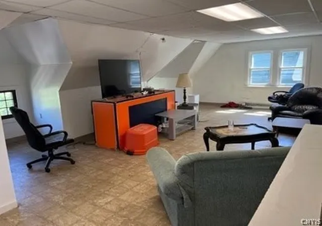 4th image of 418 Euclid Ave, Syracuse, NY 13210 | MLS# S1686146