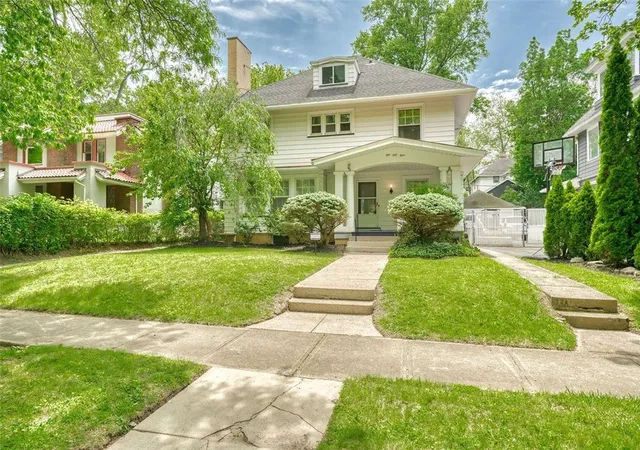 4th image of 153 Seneca Pkwy, Rochester, NY 14613 | MLS# R1680616