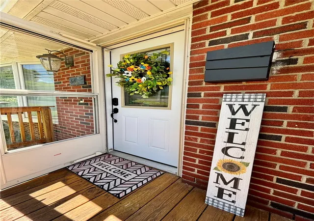 3rd image of 64 S Bridge St, Corning, NY 14830 | MLS# R1685943